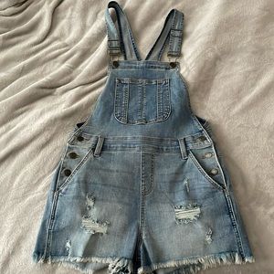 NWOT overall jean shorts